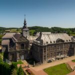 Vue aérienne de l'Abbaye de Floreffe.